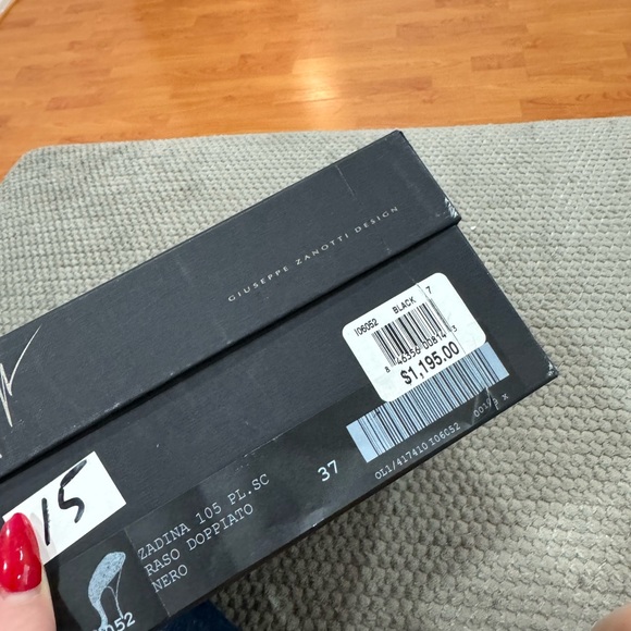 Giuseppe sparkly shoes, size 37 - Picture 11 of 11